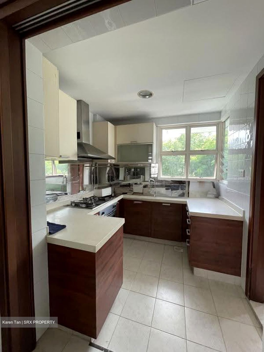Hillington Green (D23), Condominium #616934341